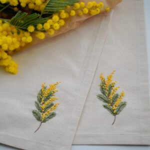 "Mimosa bloom" - set of 4 hand embroidered table napkins